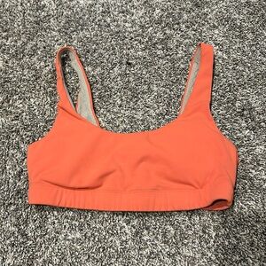 Vuori sports bra